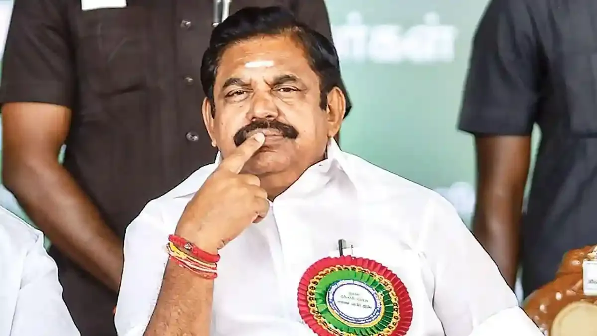 பதவிக்காக சிலர் கட்சிக்கு துரோகம் செய்துவிட்டு சென்றுள்ளார்கள் - இபிஎஸ் வேதனை!